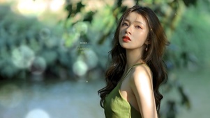 清新护眼美女