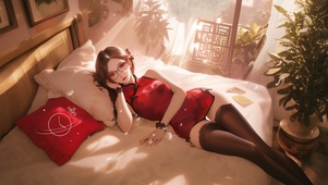 她的长发如同夜空中飘渺的云