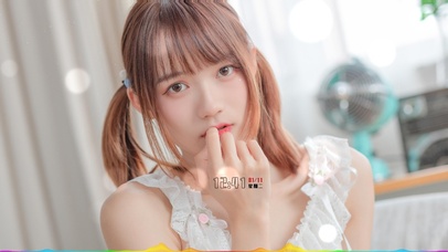 高清双马尾女初恋