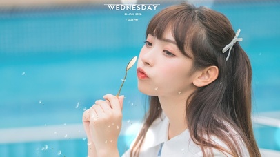 爱嘟嘴的初恋女友