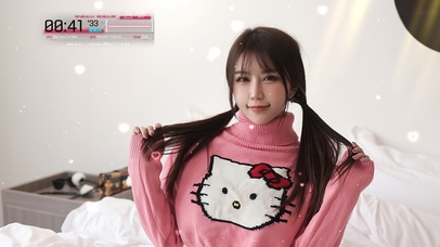 粉红毛衣的双马尾女孩