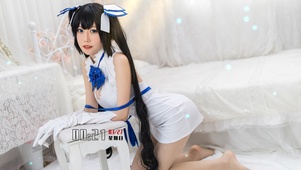 4K真人cos美少女