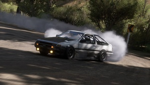 山路漂移的AE86