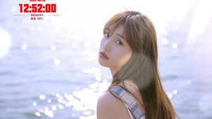 4K海边清纯美女
