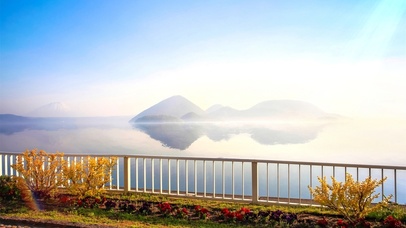 超级清新雪山湖泊