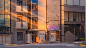 4K日系城市街道（带真实时间）