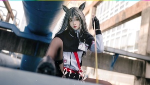 4K性感cos美少女