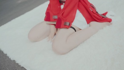 漫展 cos可爱白毛性感美少女