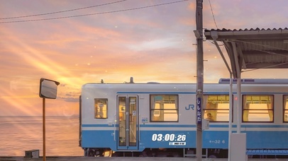 4k 治愈夕阳海边列车