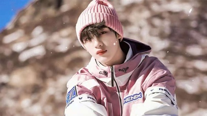 丁程鑫《纯白地》小粉帽