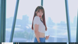 性感牛仔裤热舞 短裙变装美女