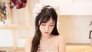 优雅长发女神美女