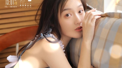 呆萌清纯美女【4K-高清】