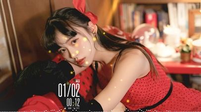 红裙女孩的夜晚生活