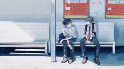 4K 站台上的两个人