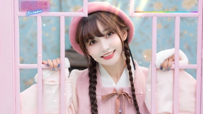 笑容很自愈的小姐姐