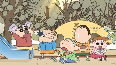 公园玩耍的小新