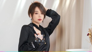 4K黑衬衫女神