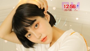 清纯短发美女