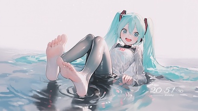 水中长腿少女