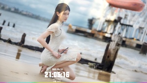 海边性感旗袍美少女