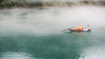 烟波江上笛声悠