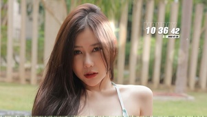 夏日清纯美女