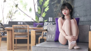 居家女孩