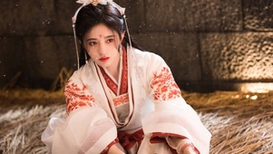 鞠婧祎