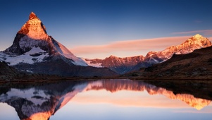 山河