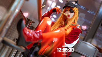 爱吃鱼丸的二次元美女