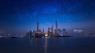 4k 城市夜空的流星雨