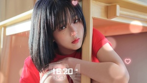 微胖短发女孩