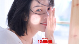 4K短发害羞女友