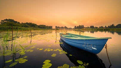 唯美治愈夕阳湖畔