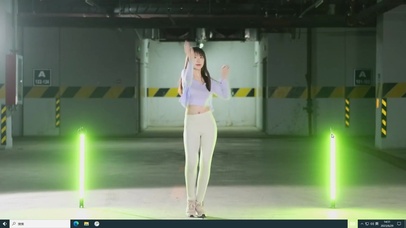 性感大长腿紧身瑜伽裤美女 热舞