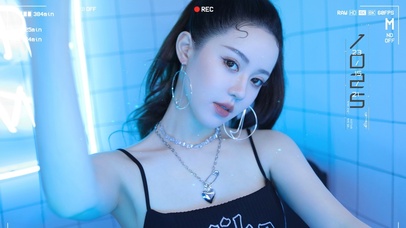 4k 酷飒拍照美女