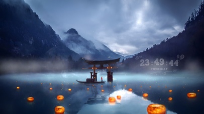 清晨高山湖泊神社小舟