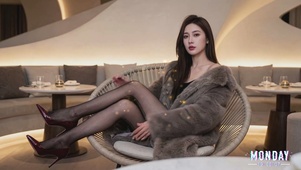 水殿风来珠翠香