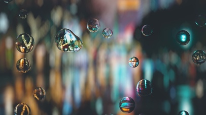 唯美雨夜窗外雨滴