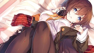 躺着的女生