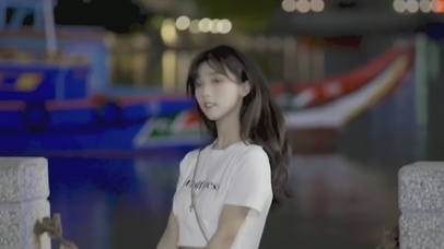 清纯小姐姐转身