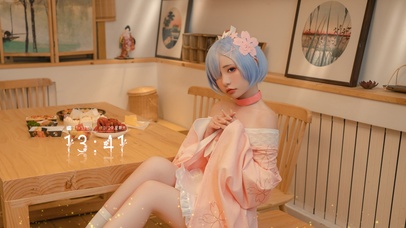 清纯性感短发美女