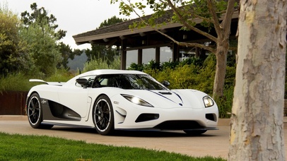 白色超级跑车炫酷4k动态壁纸