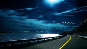夜晚海边小路