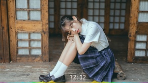 发呆的JK学妹