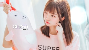 清纯可爱美女