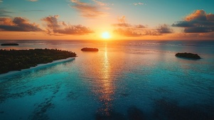清澈海面小岛