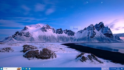 雪山脚下主题壁纸