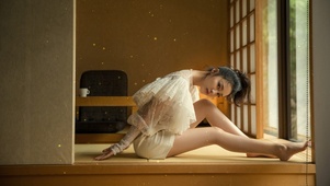 护眼长腿美女